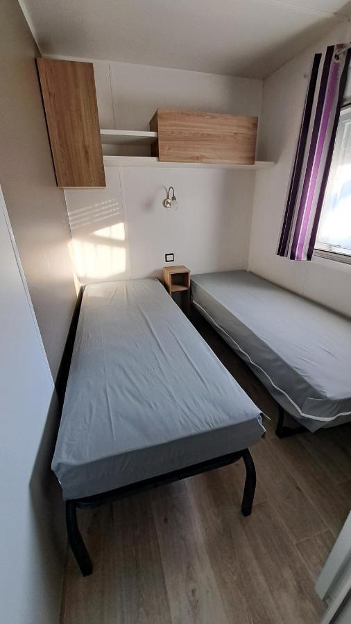 Mobile Home Climatise 3 Chambres A Narbonne Plage Buitenkant foto